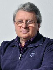 Halmai Péter, FB tag